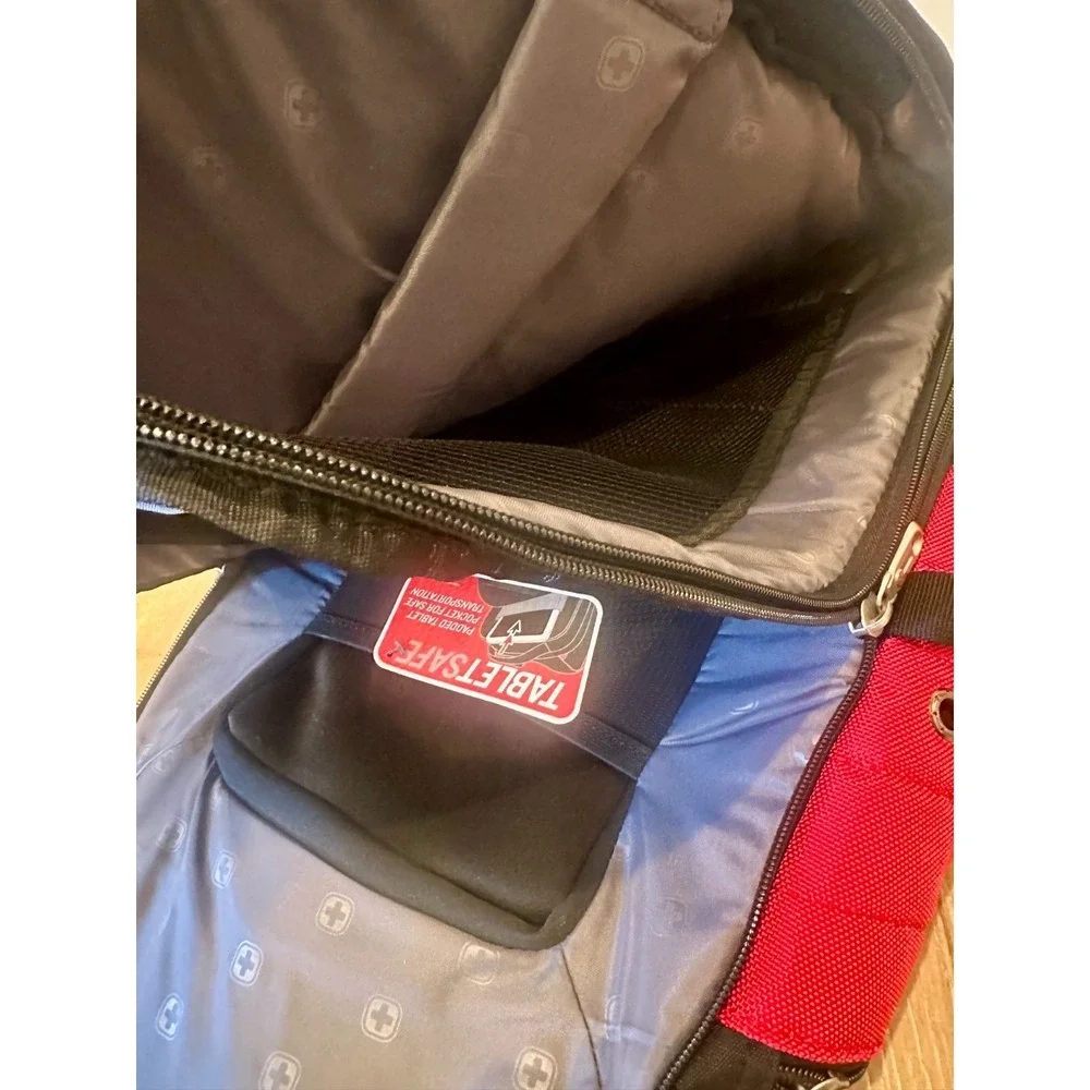 SwissGear 1900 NWT Scansmart TSA 17-Inch Laptop Backpack Black/Red $99